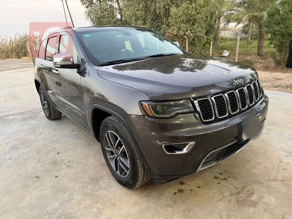 جيب جراند شيروكي